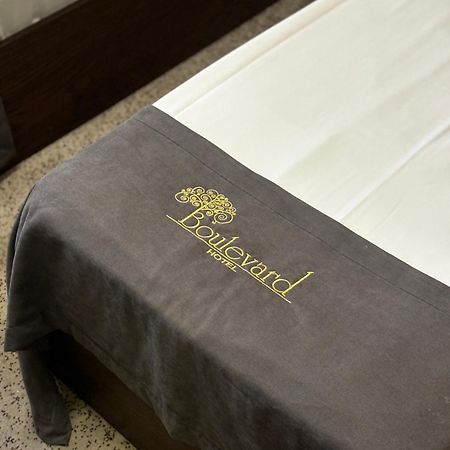 Boulevard Hotel Jerevan Eksteriør billede